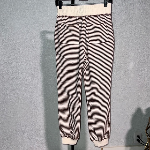 NWT By the River Moon River 2 Piece Striped Puff Sleeve Sweatshirt & Joggers Set - Picture 10 of 15